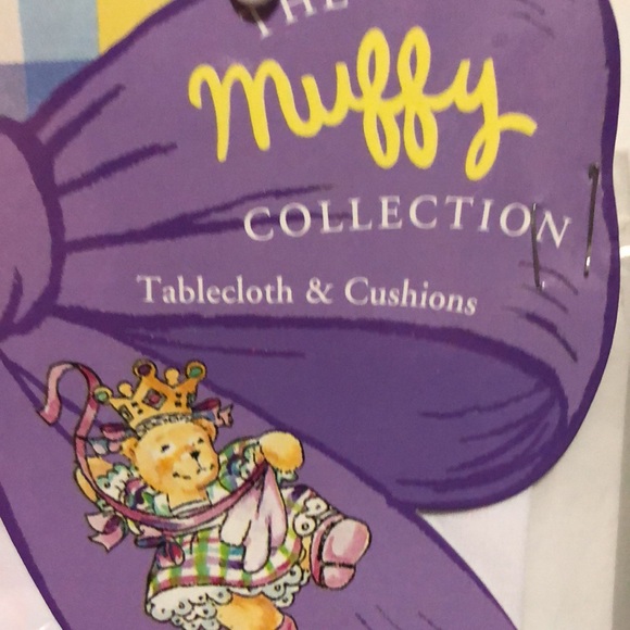 Muffy Vanderbear Birthday Collection Accessories - Picture 2 of 4